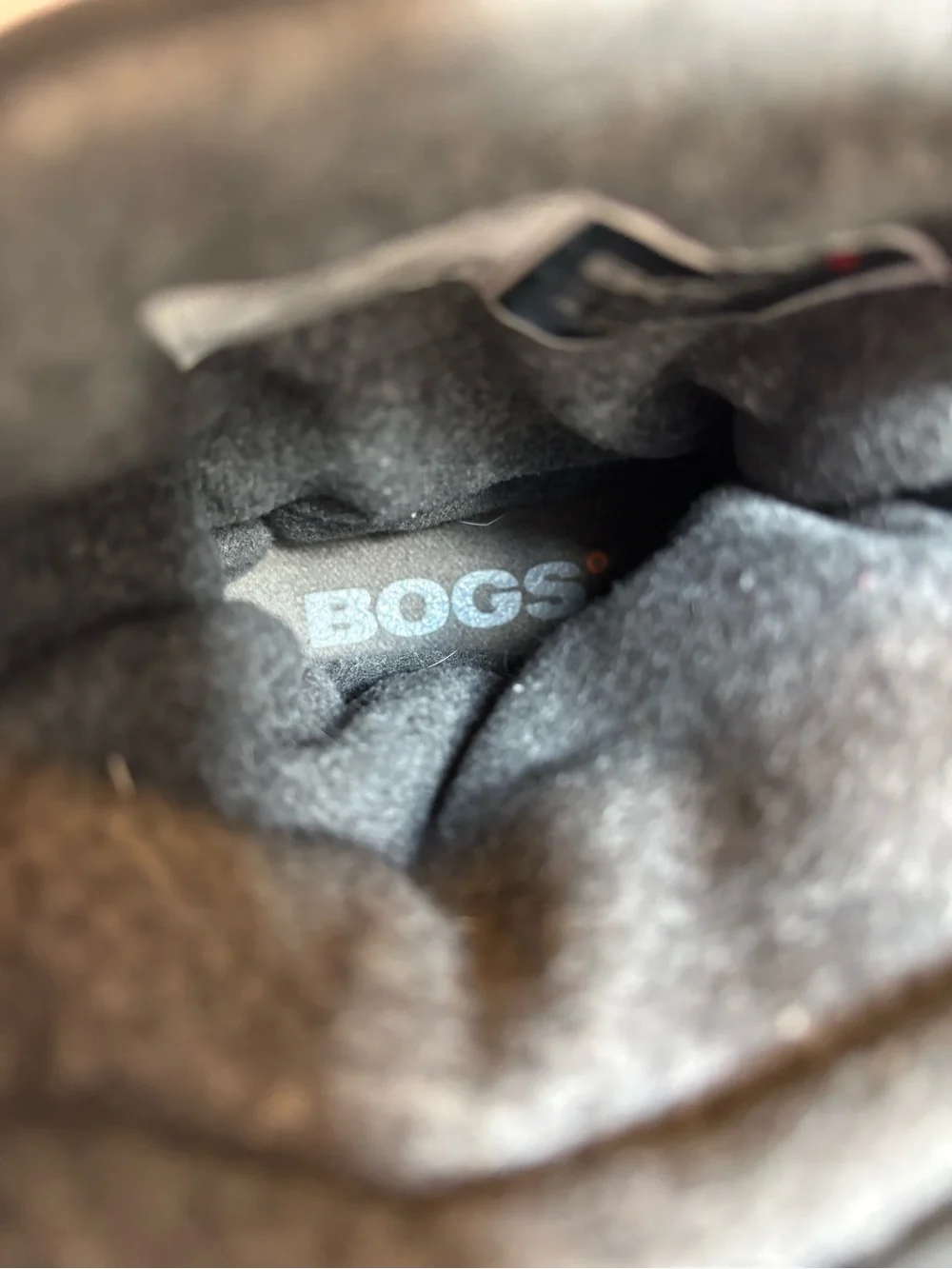 Bogs Kid Snownights Winter Waterproof Snowboots Black Drawstring Youth size 2
